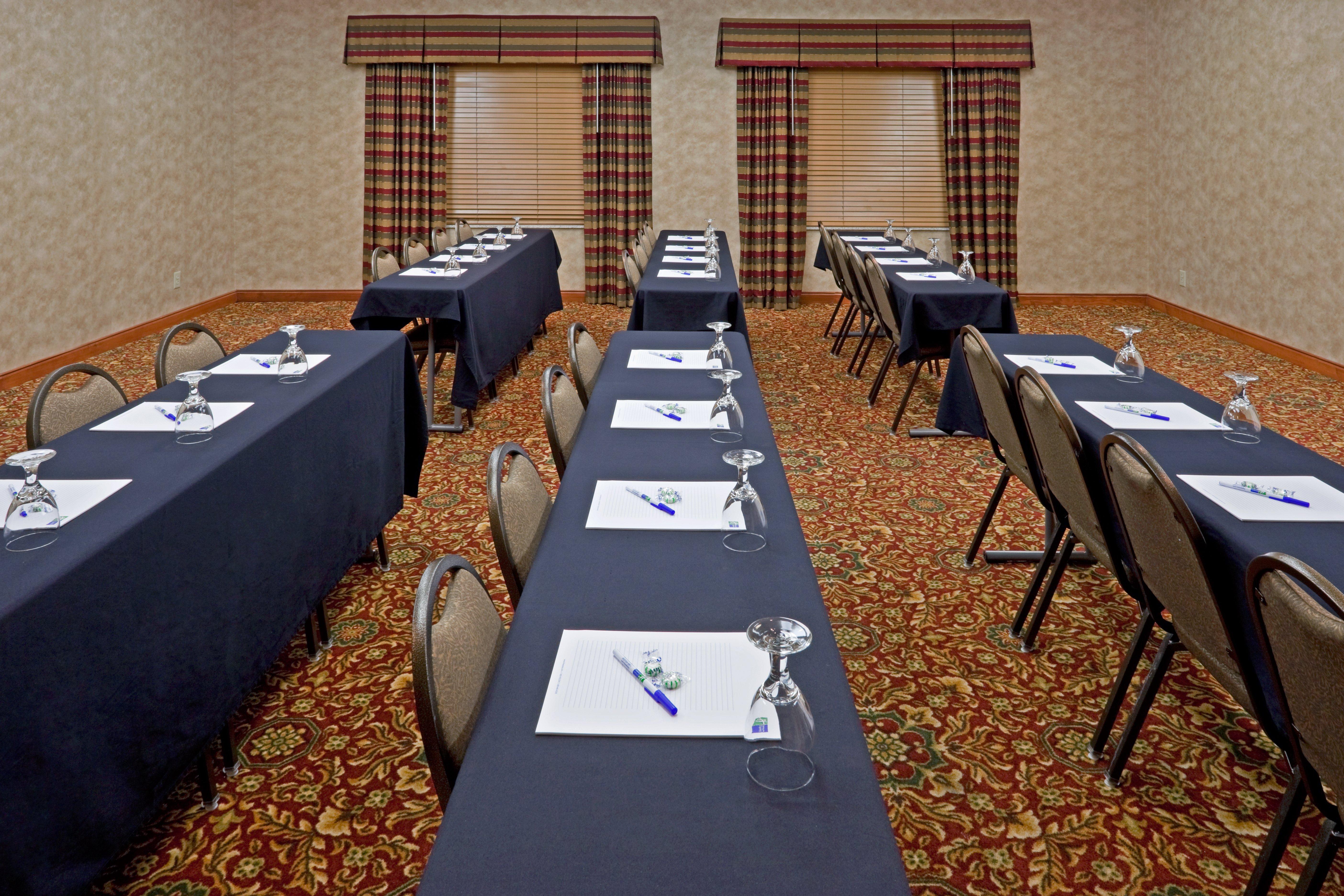 Holiday Inn Express Syracuse-Fairgrounds By Ihg Warners Tiện nghi bức ảnh