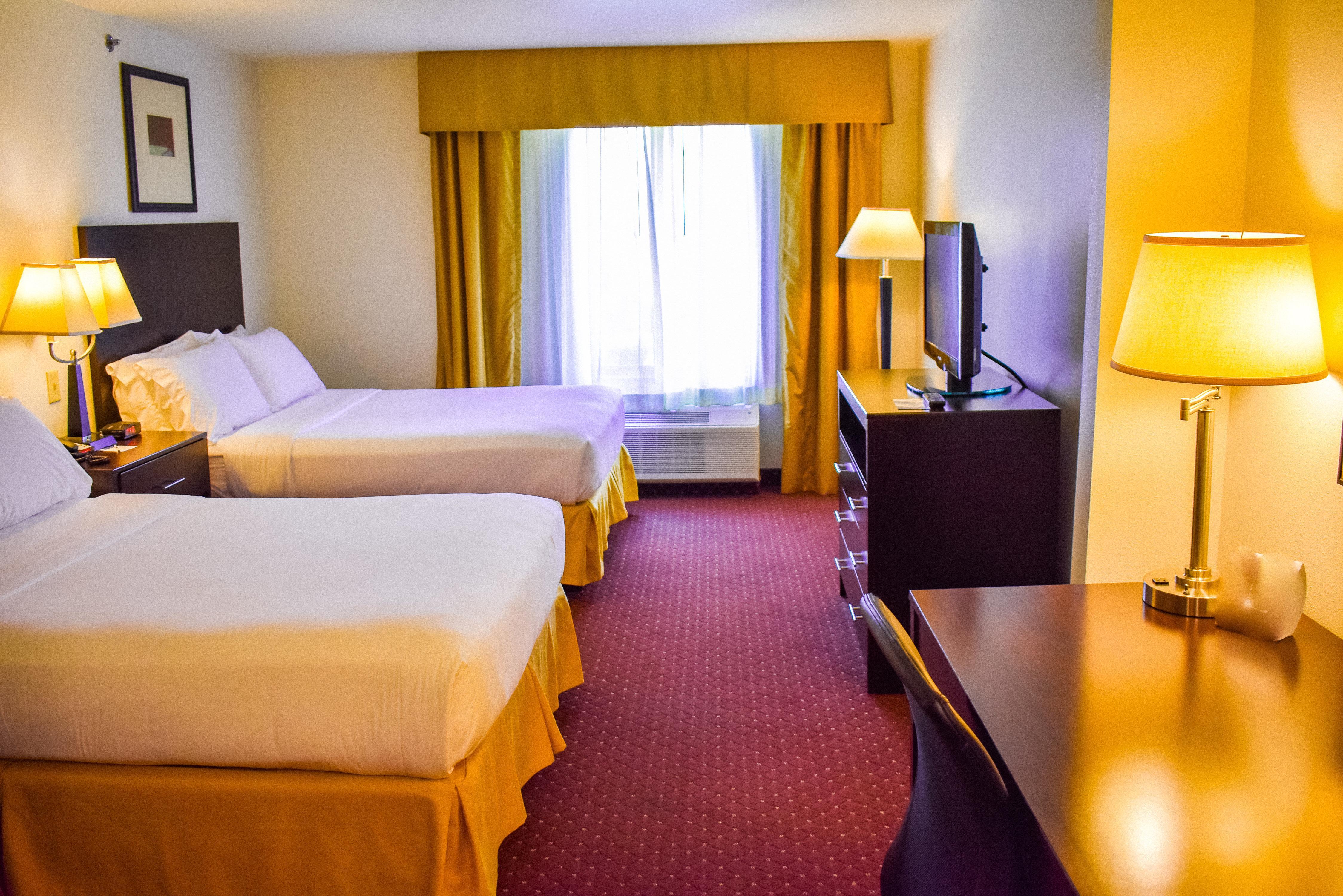 Holiday Inn Express Syracuse-Fairgrounds By Ihg Warners Ngoại thất bức ảnh
